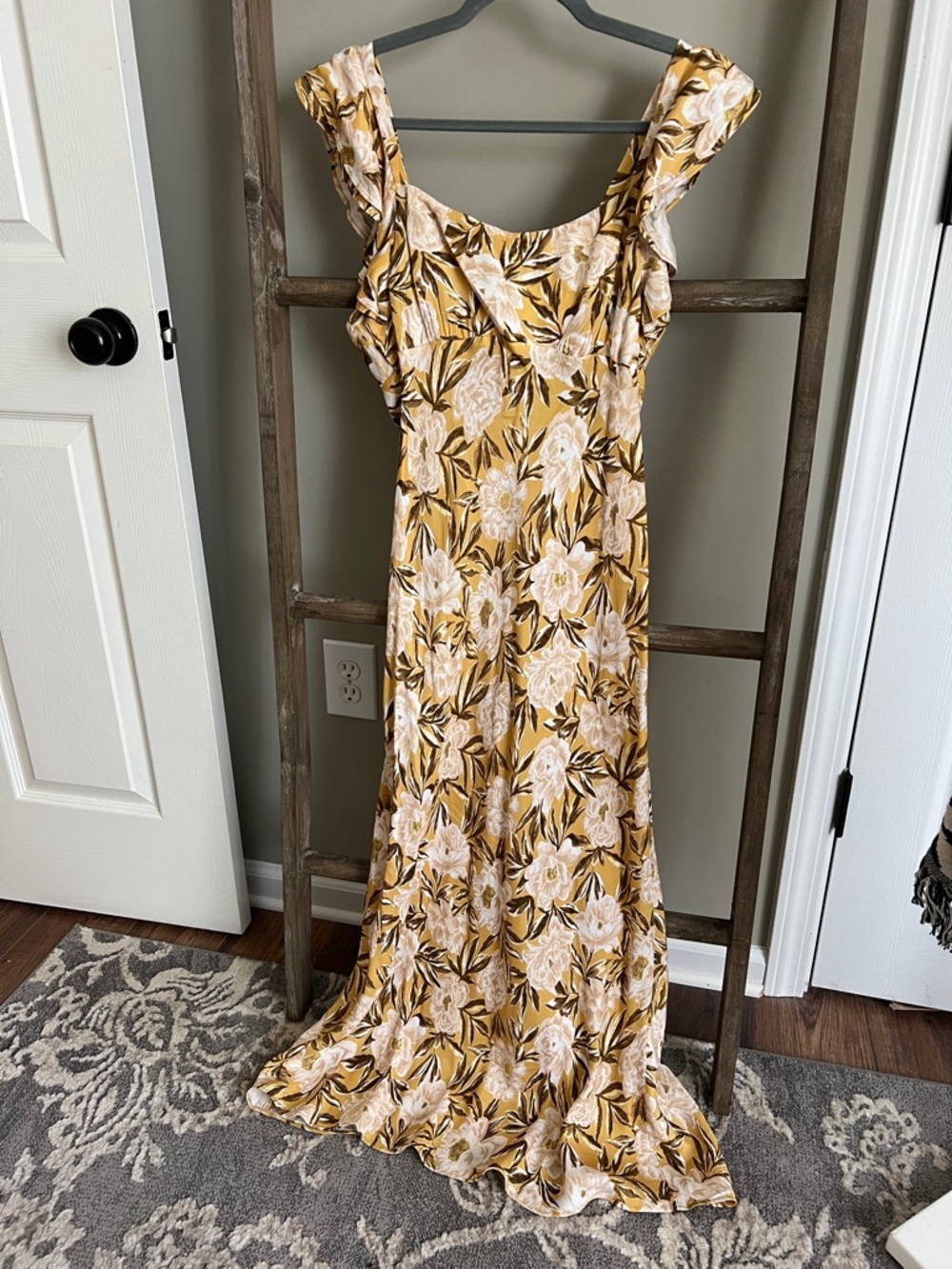 NWT Madewell Angelina Floral Dress with Flutter Sleeves